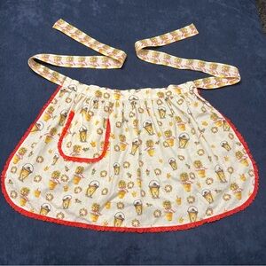 VINTAGE Apron with Red Lace Trim and Lantern Pattern One Size Fits All